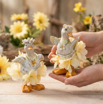 Artikel Dekorativ andefigur i blomstret kjole, forår, detaljeret sommerdekorationstilbehør, 11 cm, 2 stk.