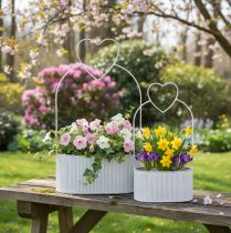 Artikel Dekorativ oval metalskål med hjerte, hvid, 20/16 cm, sæt med 2 stk.