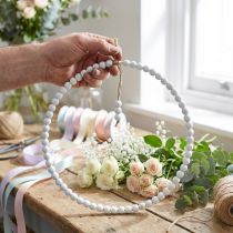 Artikel Hvid perle dekorativ krans Ø28cm 4-delt sæt - Alsidig hængende dekoration til forår, bryllup og vintage dekorationer