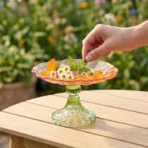 Artikel Dekorativ glastallerken med fod, blomsterdesign til stilfuld borddekoration og sommerdekoration, 15 cm