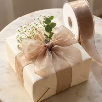 Artikel Organza bånd gavebånd beige bånd vævet kant taupe 40mm 50m
