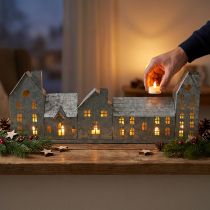 Artikel Række af huse, metaldekoration til belysning, adventsdekoration, sølvlanterne L52cm H20cm