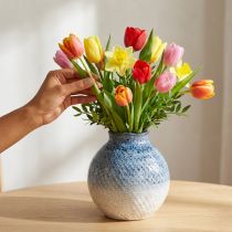 Artikel Keramisk vase glaseret blåt og hvidt flettet look H18,5cm