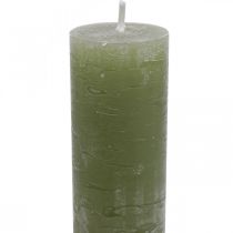 Artikel Ensfarvede lys olivengrønne pindelys 34×240mm 4 stk
