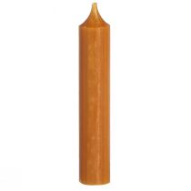Artikel Taper stearinlys kort vokslys i karamel 21x110mm 6 stk