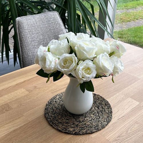 Artikel Kunstige roser i bundt hvid 30cm 8 stk