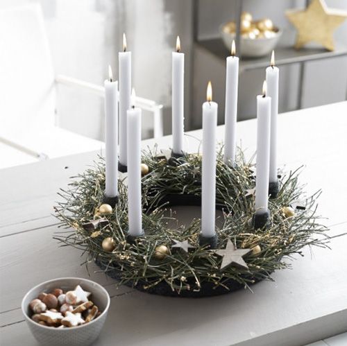 Artikel Blomsterskumring med bund H5,5cm Ø32cm sort 2 stk