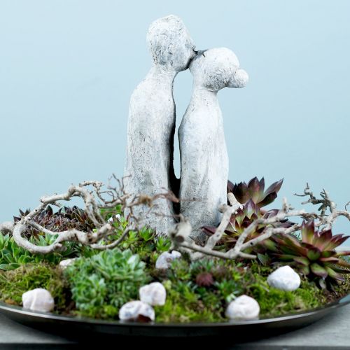 Artikel Dekorativ figur kysse par stenstøbt 40cm