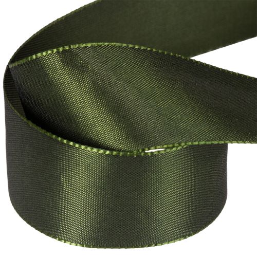 Satinbånd til gaveindpakning,