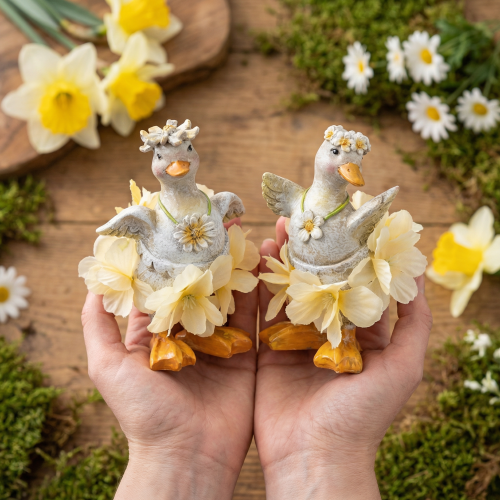 Artikel Dekorativ andefigur i blomstret kjole, forår, detaljeret sommerdekorationstilbehør, 11 cm, 2 stk.