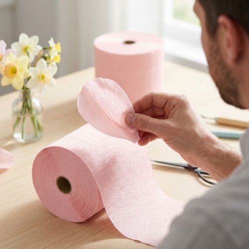 Artikel Flower crepe lys pink B10cm gramvægt 128g/kvm L250cm 2 stk.