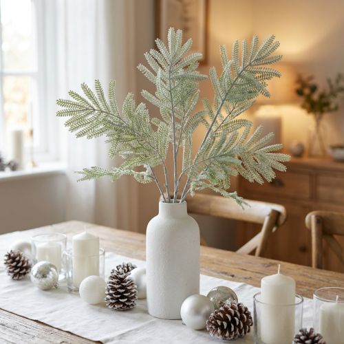 Artikel Dekorativ gren mimosa grøn frosteffekt 63cm