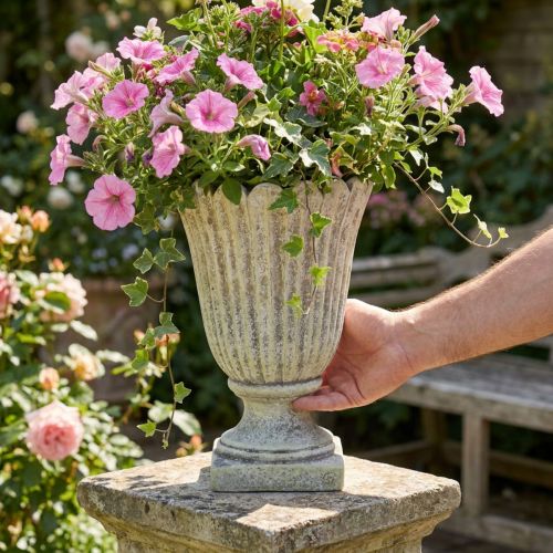Plantekrukke støbt sten trofæ antik stil grå Ø17,5cm H25cm | Floristik24.dk