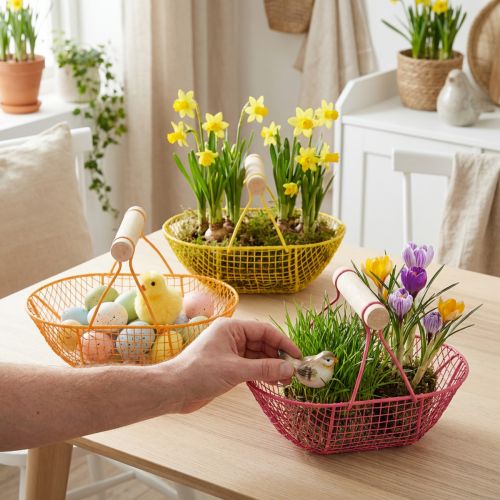 Trådkurv med træhåndtag. Praktisk design. Ideel til forårsdekorationer, hjem og kontor. 17 cm, 6 stk. | Floristik24.dk