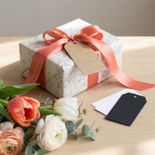 Artikel Gavemærker dekorative mærker papir 3,5×6cm 300stk