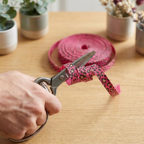 Artikel Dekorativt bånd, leopardprint, lyserødt, krøllebånd til gaveindpakning og kreative aktiviteter, 10 mm, 100 m