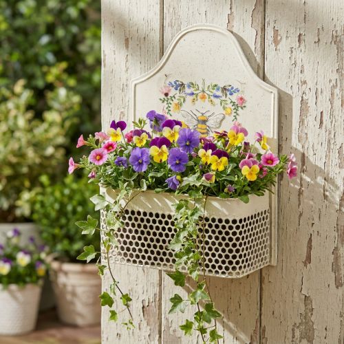 Artikel Hængende blomsterkasse metal bi cremefarvet L29cm