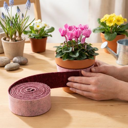 Artikel Filtbånd tofarvet pottebånd uldfiltbånd pink rød 7,5 cm 5 m