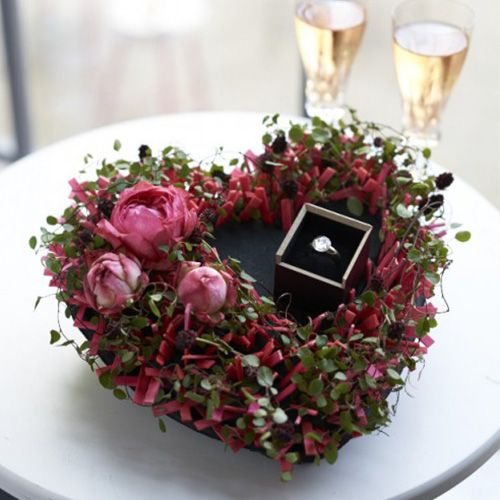Artikel Blomsterskum hjerte sort 17cm 2 styks bryllup dekoration