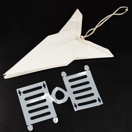 Artikel Papirstjerne, cremehvid, stor hængende stjerne, 60 cm