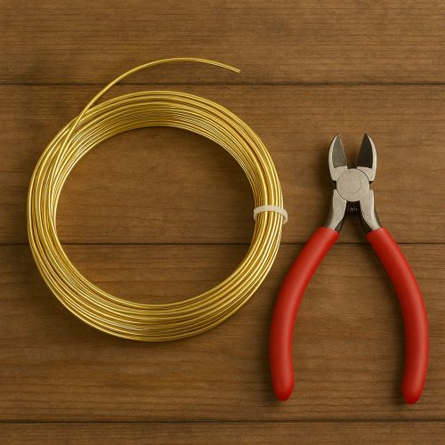 Artikel Guld aluminiumstråd, 2 mm, 60 m, 500 g, bøjelig tråd til dekoration og smykker.