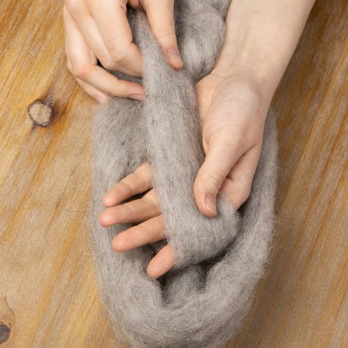 Artikel Uldsnor dekorativ uld grå-naturlig 2m filtet uld til hobby og blomsterdekoration