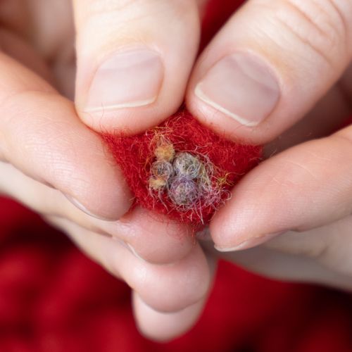 Artikel Blød Mirabell uldsnor med jute, rød, 25m