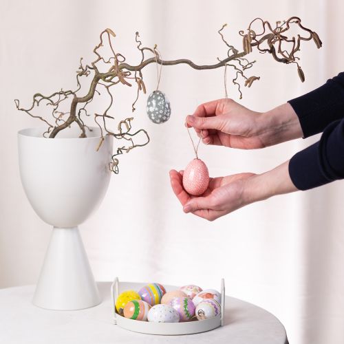 Artikel Påskeægpynt som dekorative ideer. Charmerende påskedekorationstilbehør, 6 cm, 6 stk.