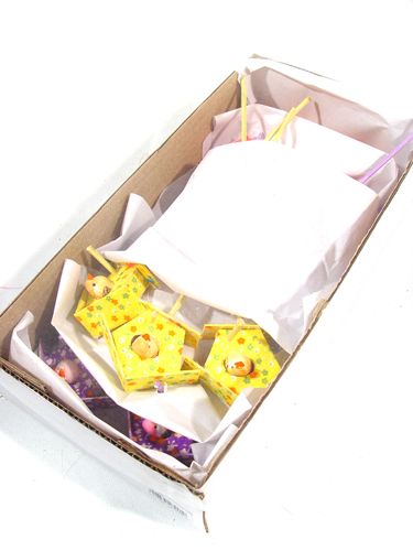 Floristik24 Fuglehus med fugl på marken 3cm 12stk