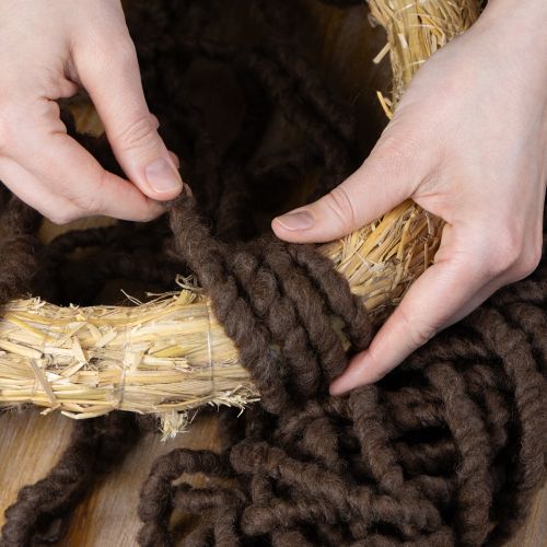 Artikel Blød Mirabell uldsnor, brun, 25m dekorativt bånd til blomster og hobbyartikler