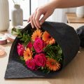 Blomsterhandler crepepapir sort 50x250cm | Floristik24.dk