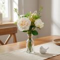 Buket kunstige roser. Creme silkeblomster i en buket | Floristik24.dk