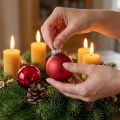 Julekugle Ø4cm rødglans/mat 24 stk | Floristik24.dk