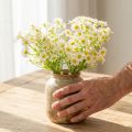 Kunstig kamille som blomsterbuket til naturlig og letplejet dekoration, 28 cm, 3 stk. | Floristik24.dk