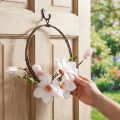 Dekorativ ring kunstig magnolia fjederdekoration til ophæng Ø24cm | Floristik24.dk