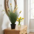 Græs med blomster i en pot kunstig gul 70 cm | Floristik24.dk