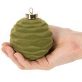 Juletræskugle, fløjlslook, grøn, tekstureret blanding, 8 cm, 12 stk. Julekugle, mosgrøn med flock, plastikkugler, mosgrøn med flock. Bomuldssnor medfølger til hver kugle. | Floristik24.dk