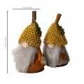 Gnome-figursæt med strikket hue og agern, 10 cm, 6 dele | Floristik24.dk
